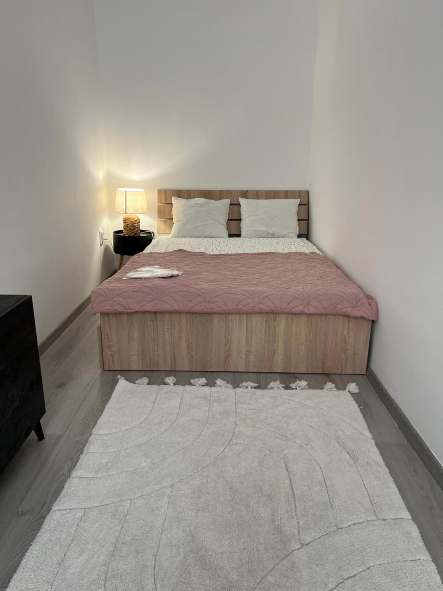 La Strada Central Apartament Орадя Экстерьер фото